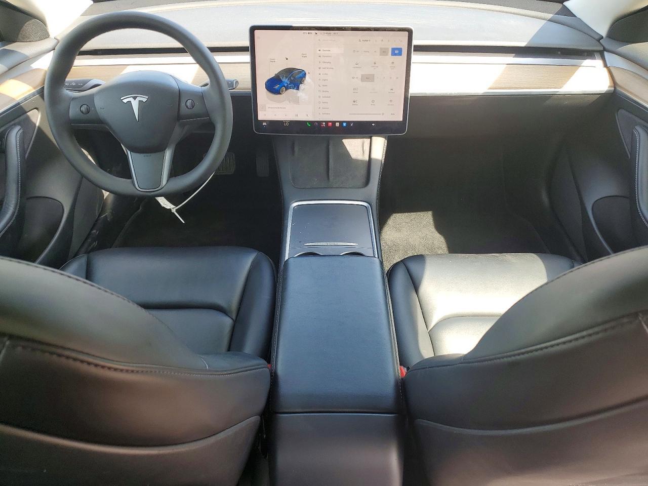 2022 TESLA MODEL 3 — Фото 8 из 12