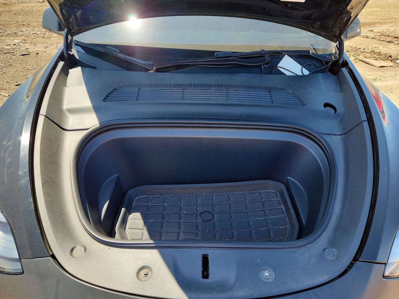 7SAYGDEF4NF567973 2022 TESLA MODEL Y photo no. 11