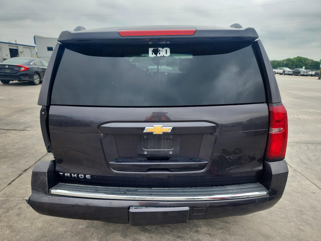 2015 CHEVROLET TAHOE C1500 LTZ — Фото 6 из 14