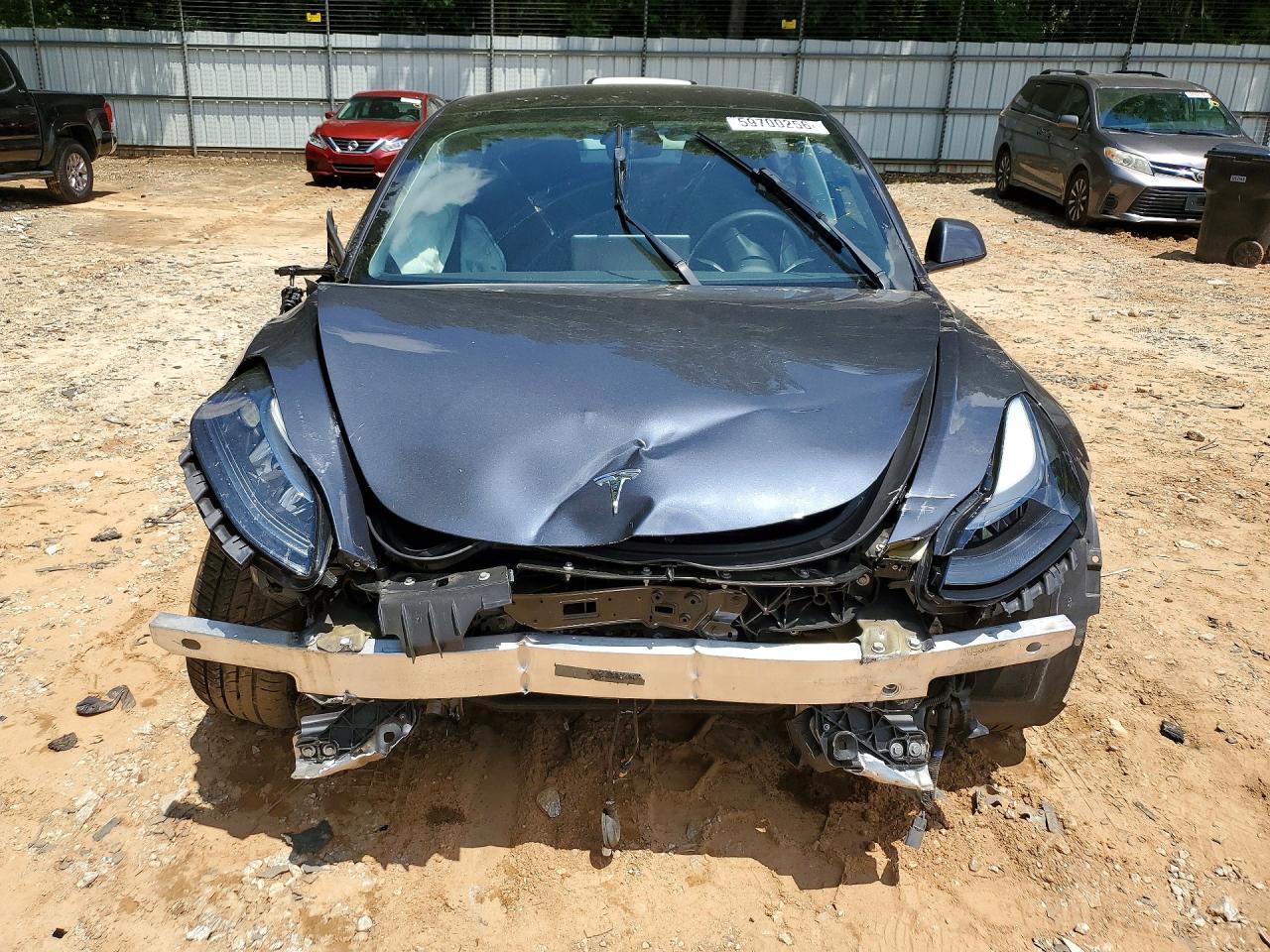 2022 TESLA MODEL 3 — Фото 5 из 12