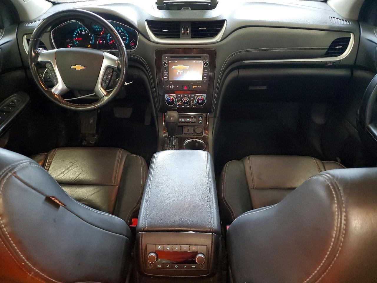2015 CHEVROLET TRAVERSE LT — Фото 8 из 13