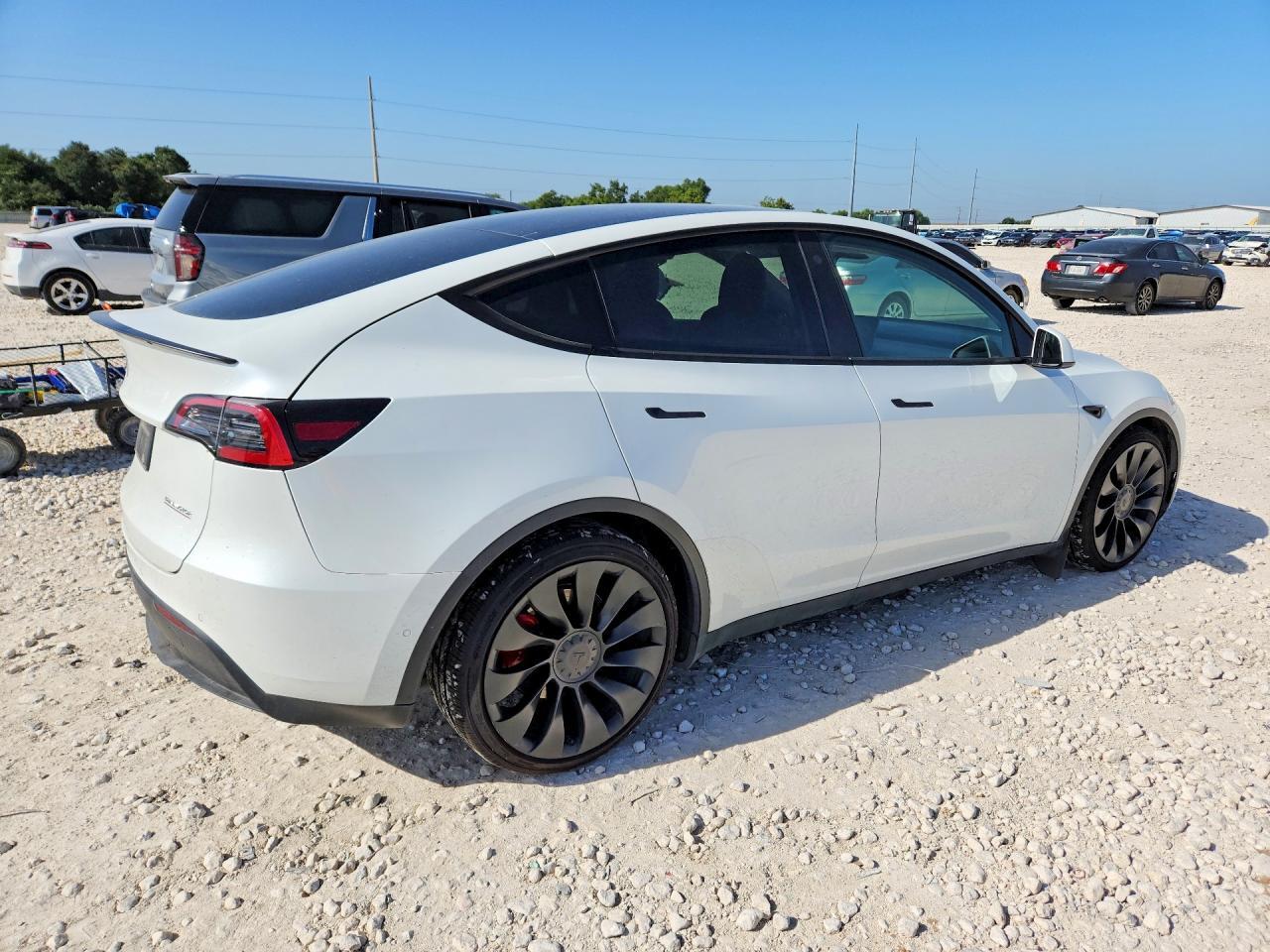 7SAYGDEF9NF457212 2022 TESLA MODEL Y photo no. 3