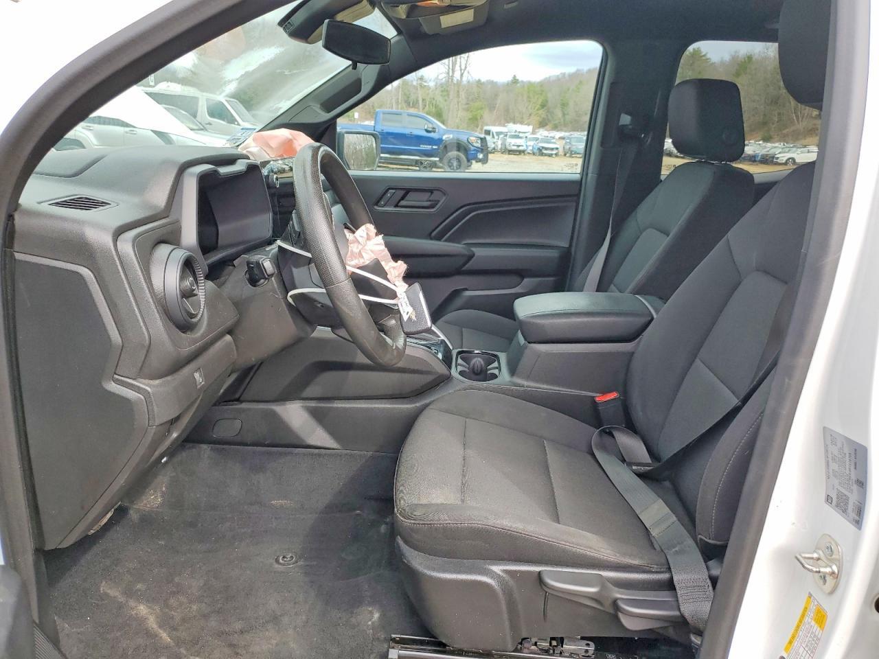 2024 CHEVROLET COLORADO — Фото 7 из 13