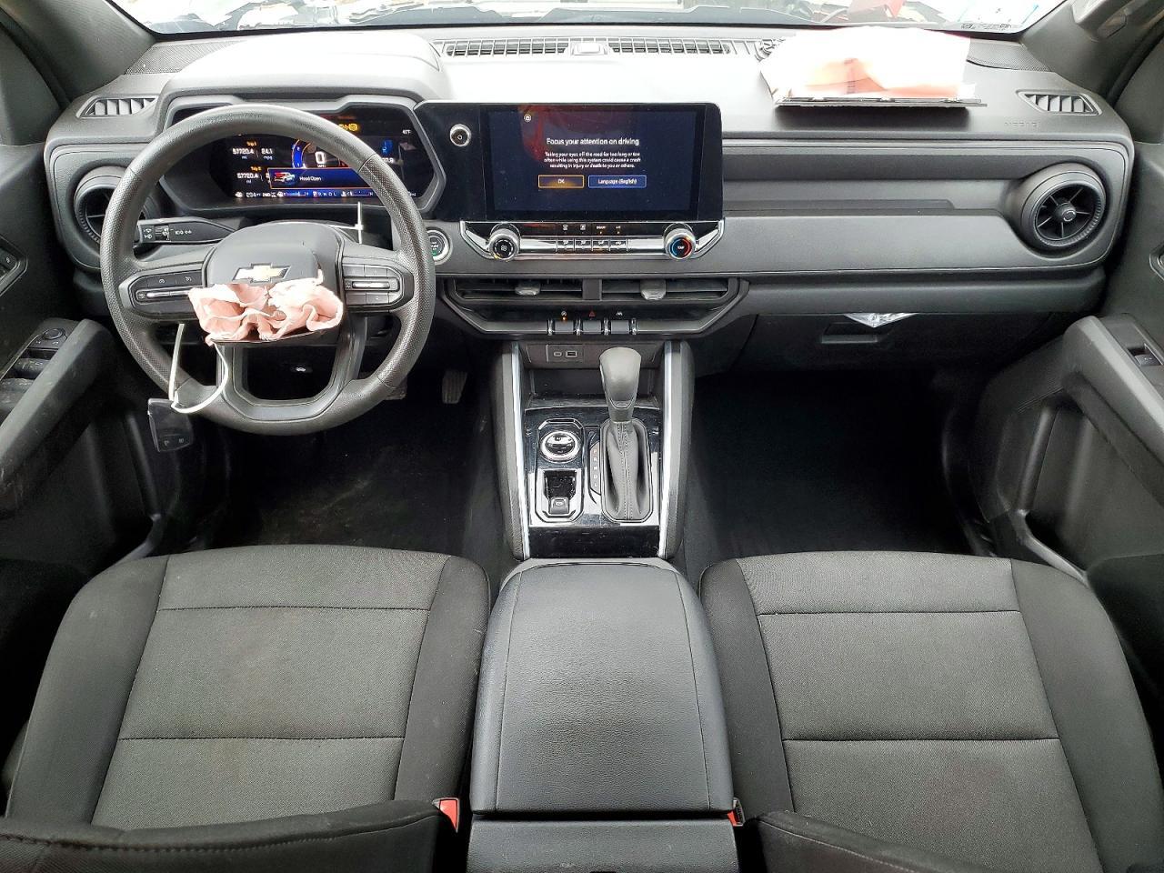2024 CHEVROLET COLORADO — Фото 8 из 13