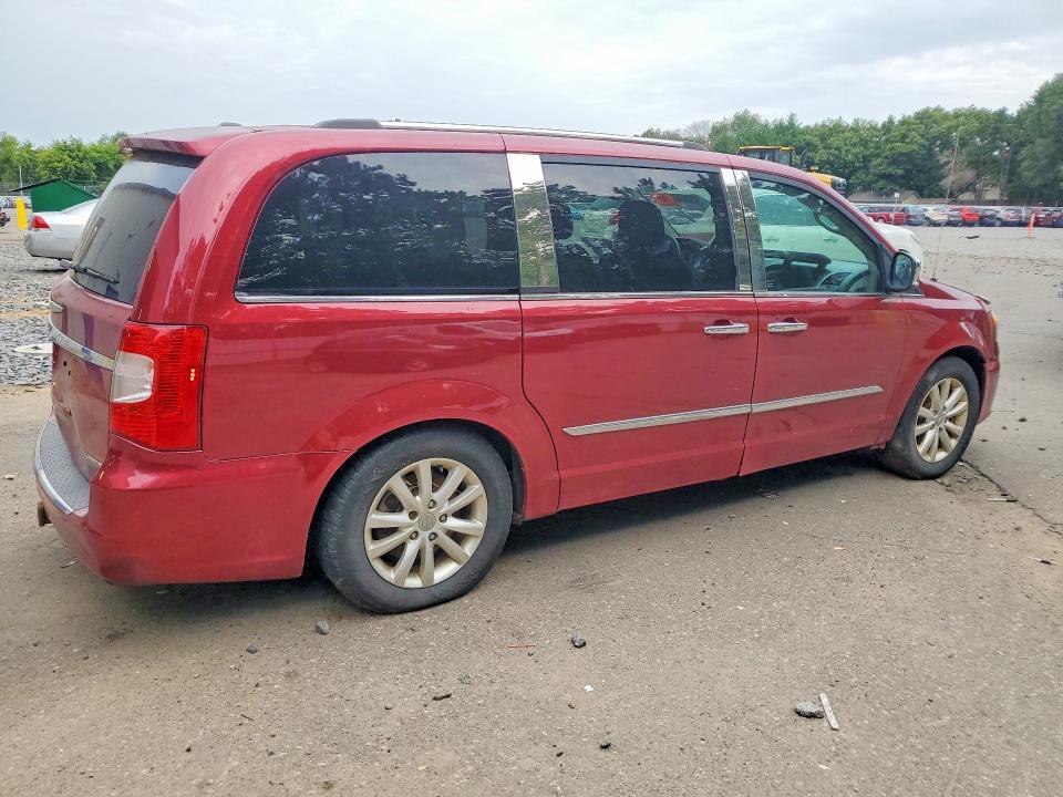2015 CHRYSLER TOWN & COUNTRY LIMITED PLATINUM — Фото 3 из 13
