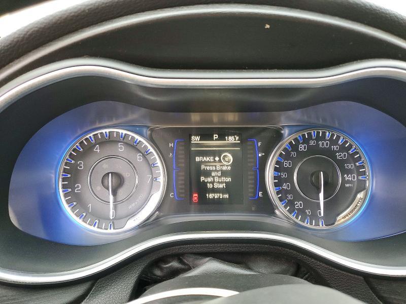 1C3CCCAB7FN728291 2015 CHRYSLER 200 photo no. 9