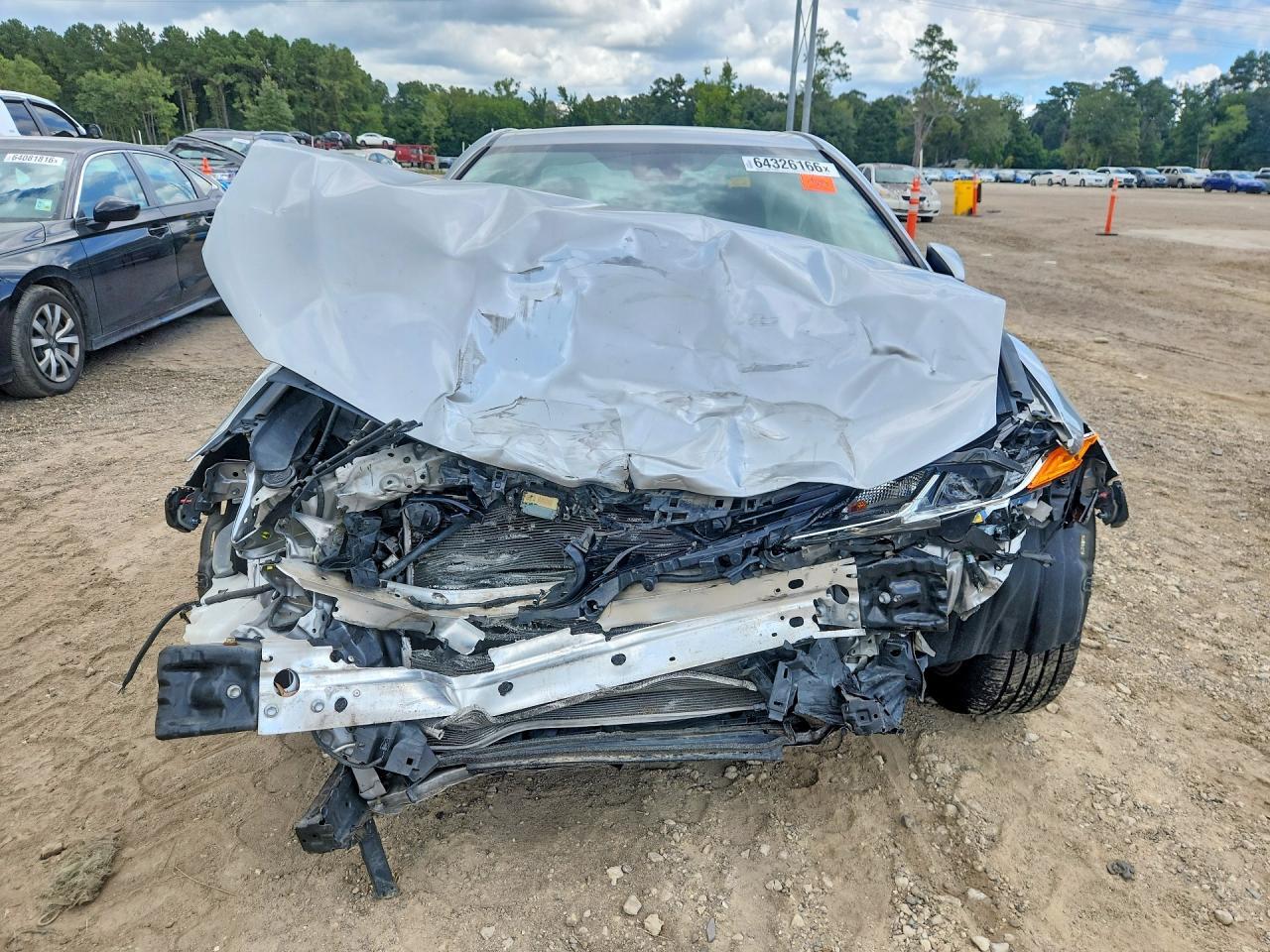 2022 TOYOTA CAMRY LE — Фото 5 из 12