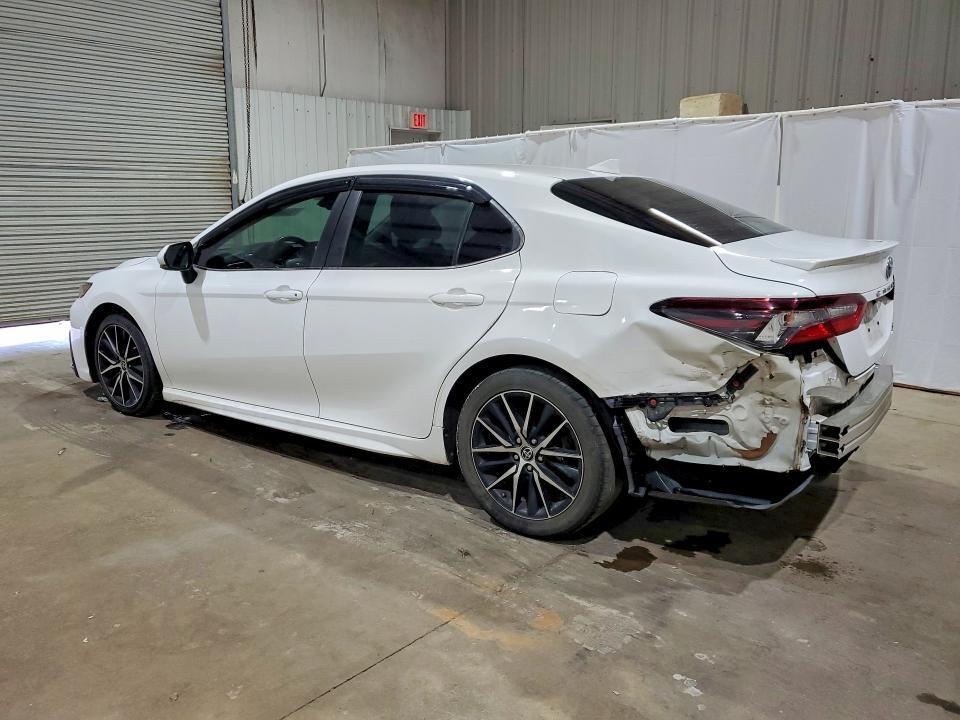 2022 TOYOTA CAMRY SE — Фото 2 из 12