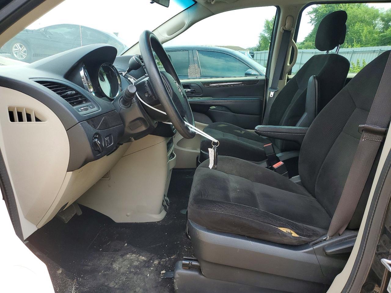 2015 DODGE GRAND CARAVAN SE — Фото 7 из 14