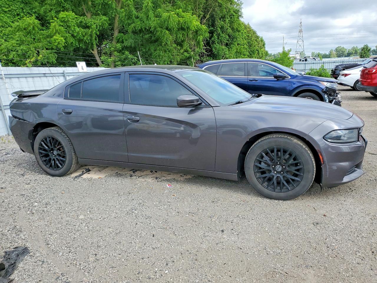 2015 DODGE CHARGER SXT — Фото 4 из 12