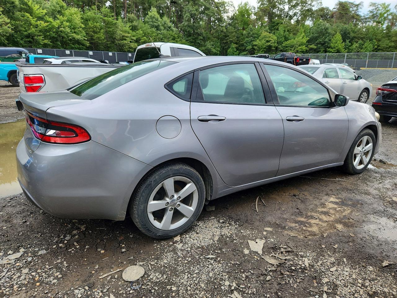 2015 DODGE DART SXT — Фото 3 из 12