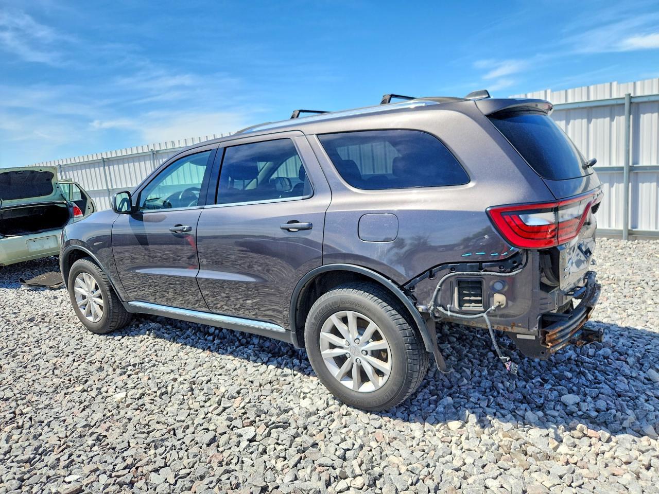 2015 DODGE DURANGO SXT — Фото 2 из 13