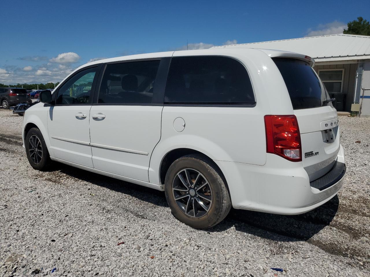 2015 DODGE GRAND CARAVAN SE — Фото 2 из 13