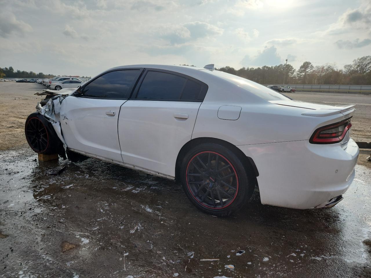 2015 DODGE CHARGER R/T — Фото 2 из 13