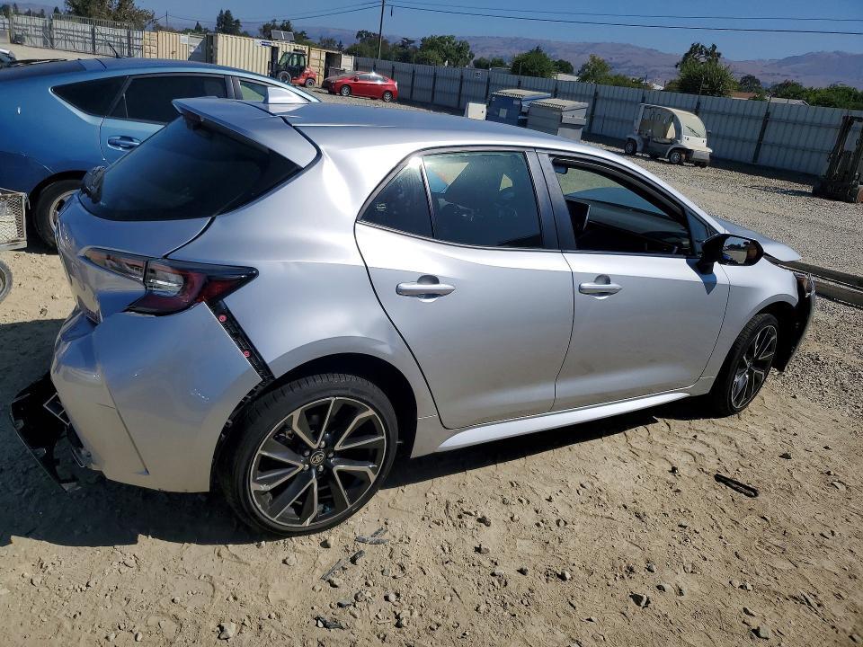 2022 TOYOTA COROLLA XSE — Фото 3 из 12