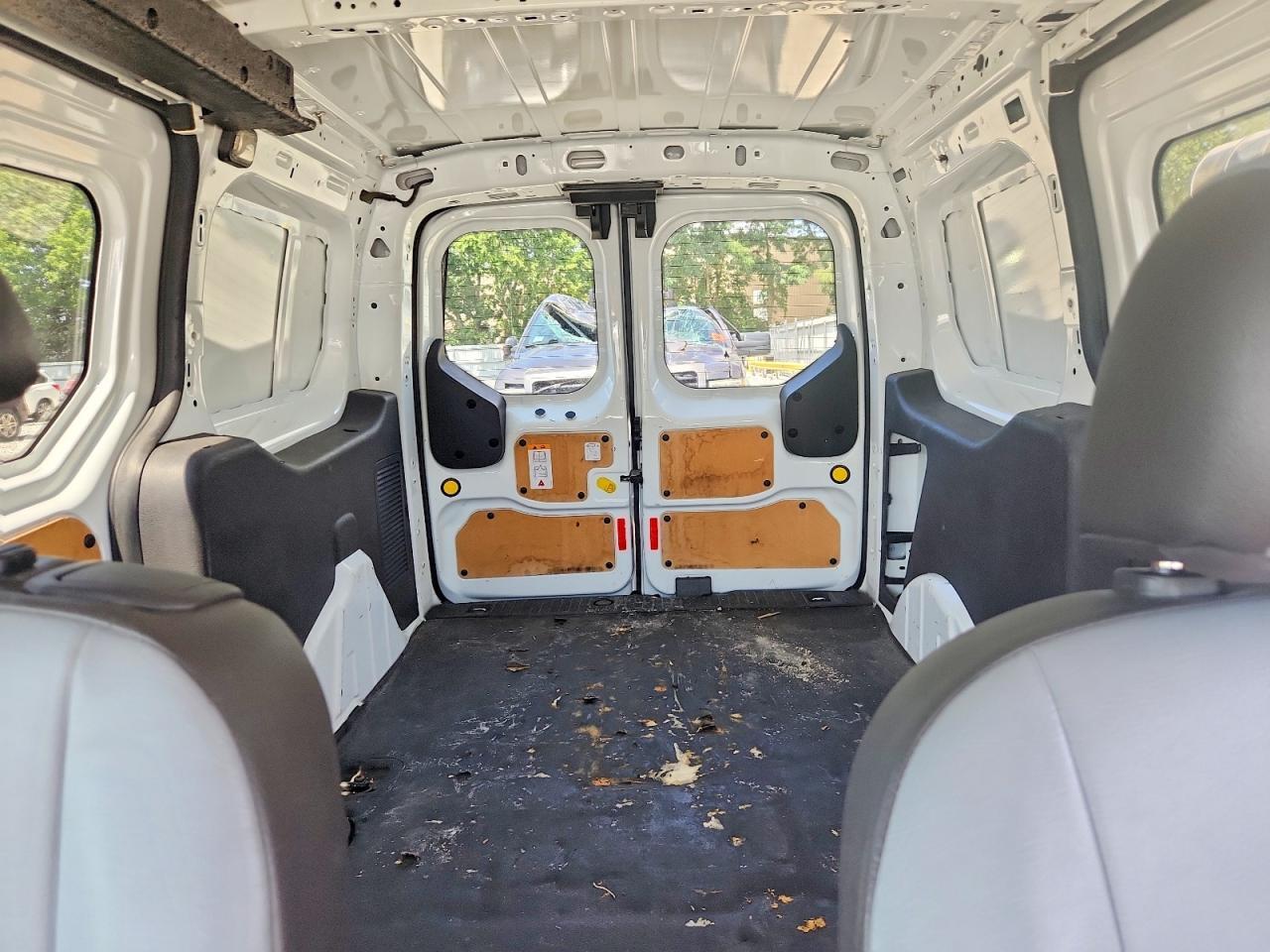 2015 FORD TRANSIT CONNECT XL — Фото 10 из 14