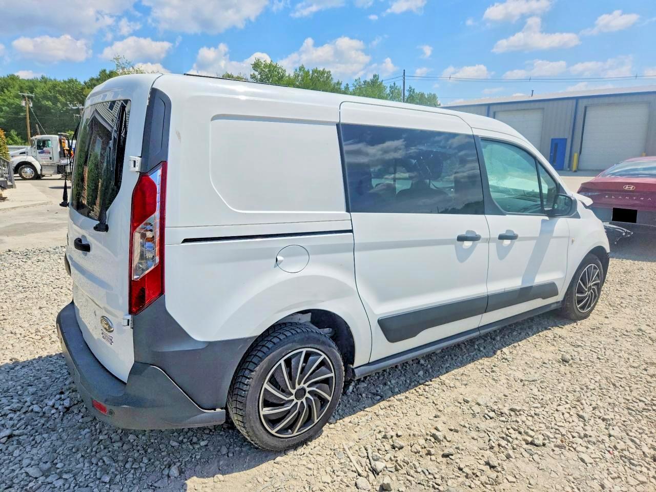 2015 FORD TRANSIT CONNECT XL — Фото 3 из 14