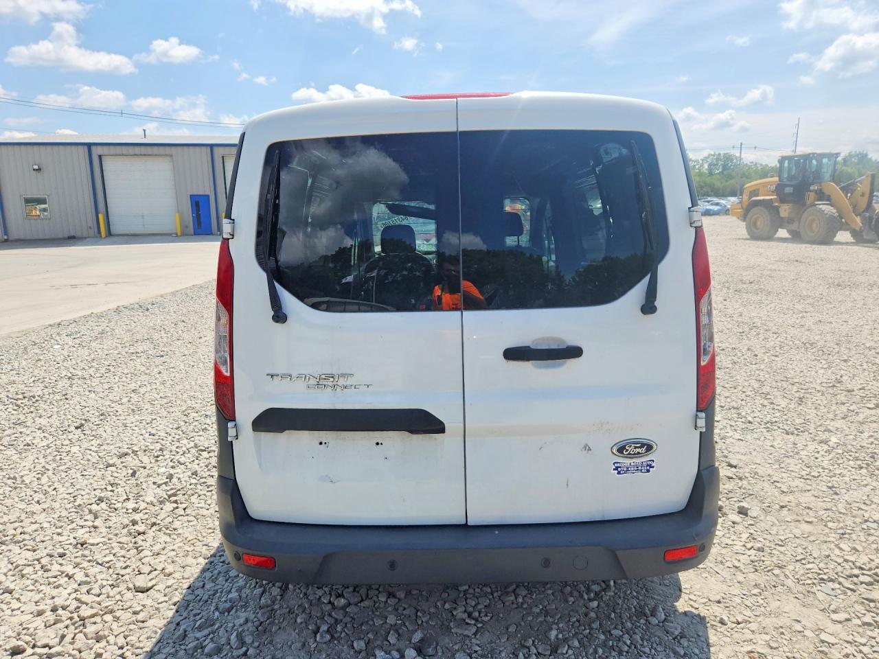 2015 FORD TRANSIT CONNECT XL — Фото 6 из 14