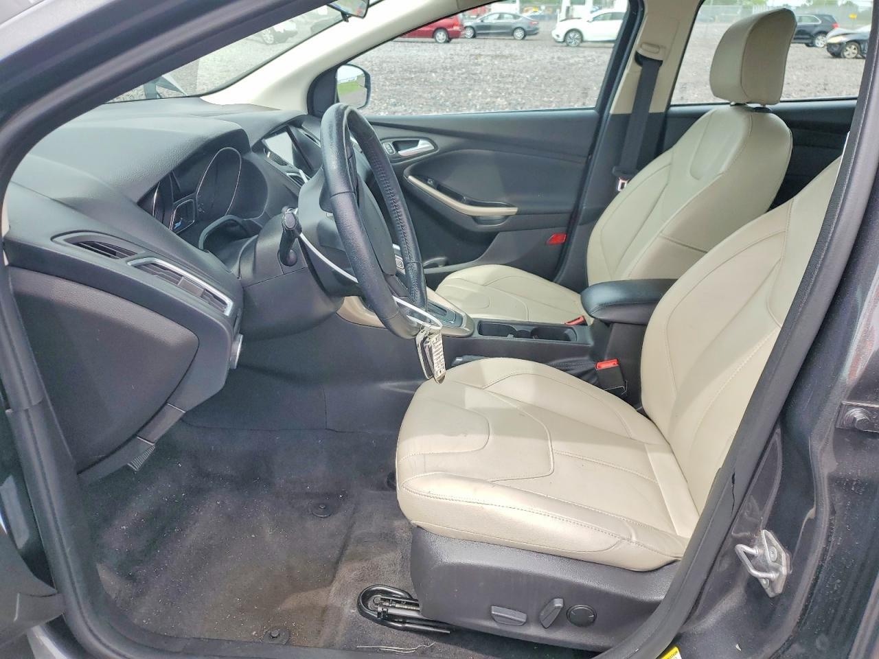 1FADP3J21JL293928 2018 FORD FOCUS photo no. 7