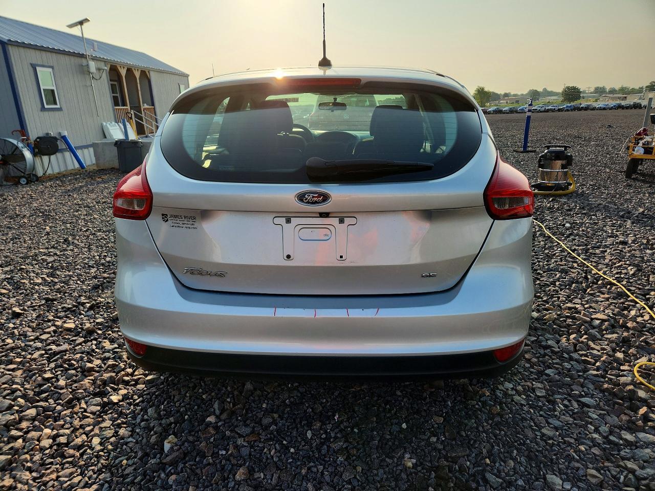 1FADP3K2XJL322101 2018 FORD FOCUS photo no. 6