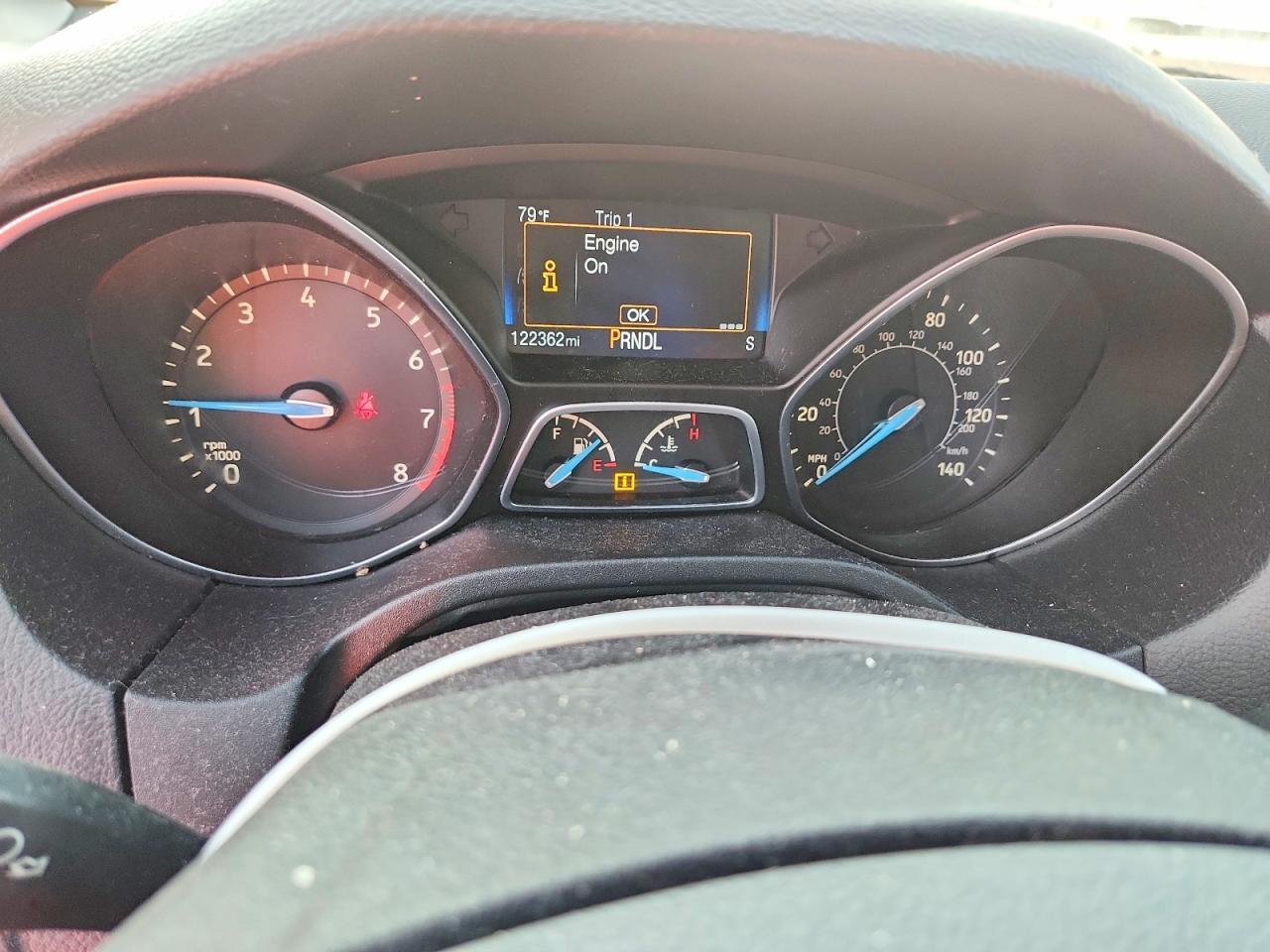 1FADP3K2XJL322101 2018 FORD FOCUS photo no. 9