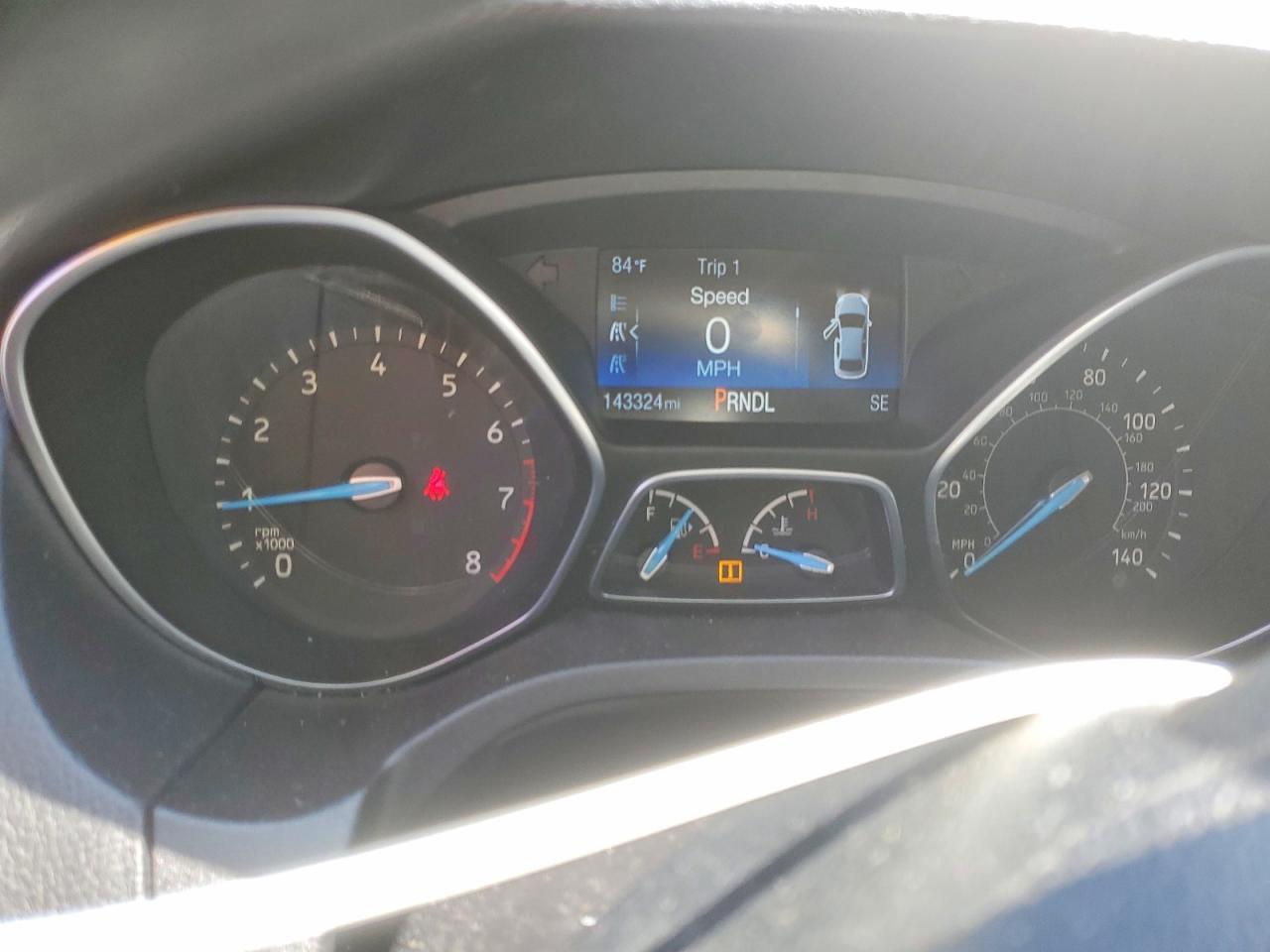 2018 FORD FOCUS SE — Фото 9 из 12