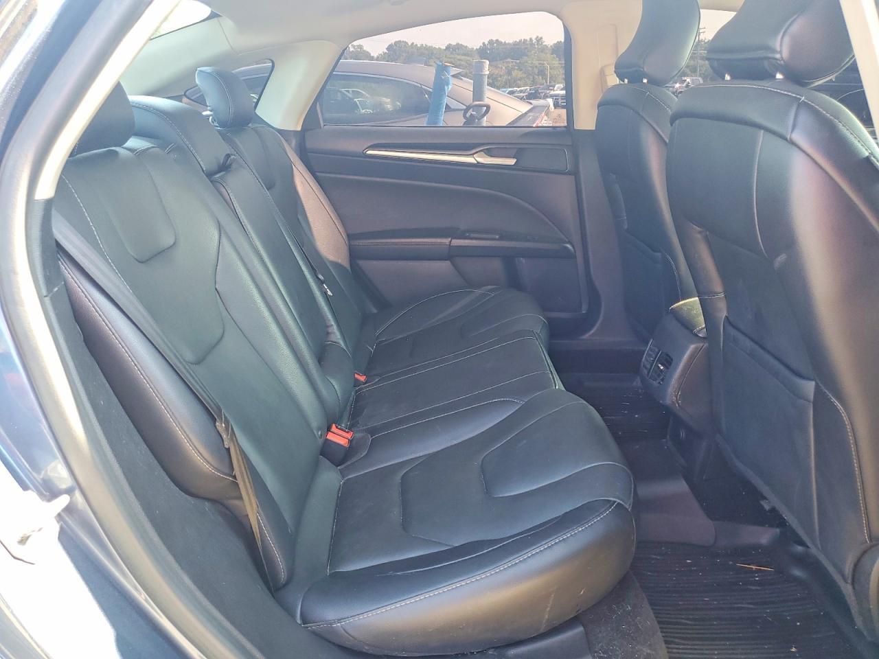 3FA6P0D96JR207224 2018 FORD FUSION photo no. 10