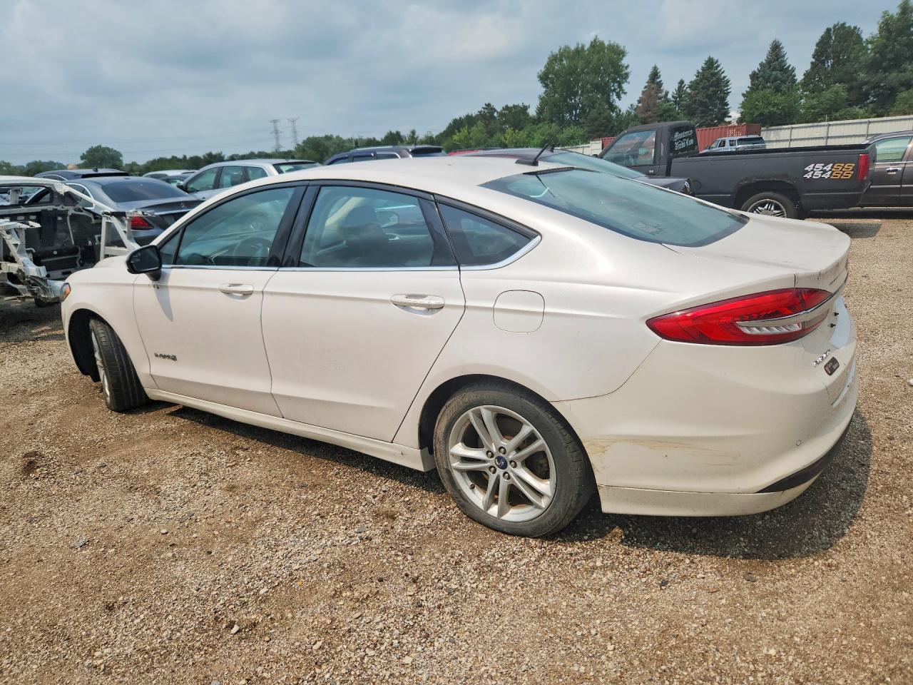 2018 FORD FUSION SE HYBRID — Фото 2 из 12