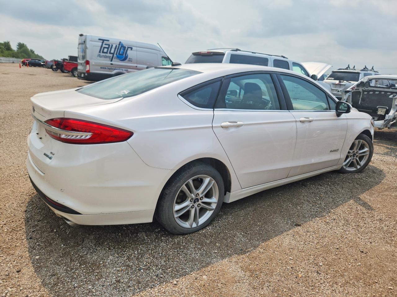 2018 FORD FUSION SE HYBRID — Фото 3 из 12