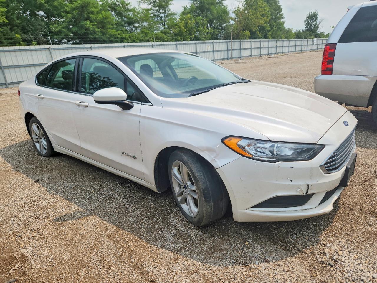 2018 FORD FUSION SE HYBRID — Фото 4 из 12
