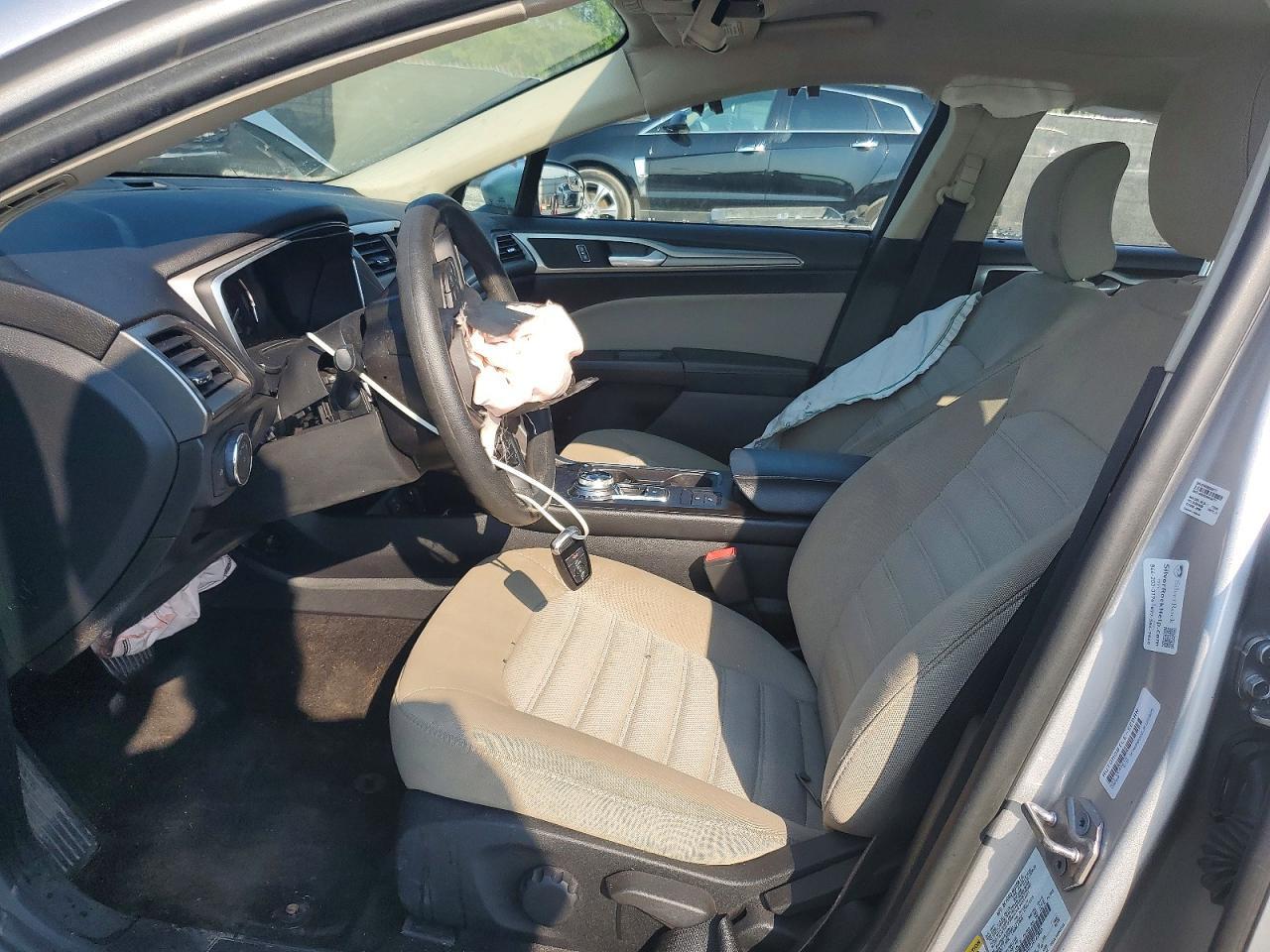 2018 FORD FUSION S HYBRID — Фото 7 из 12