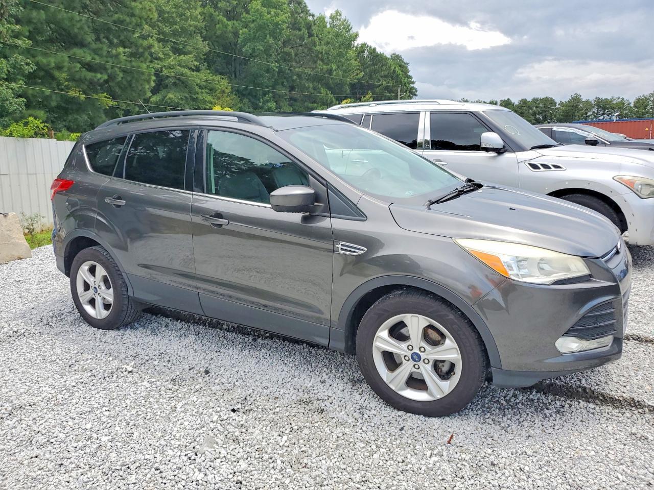 1FMCU0GX7FUB79834 2015 FORD ESCAPE photo no. 4