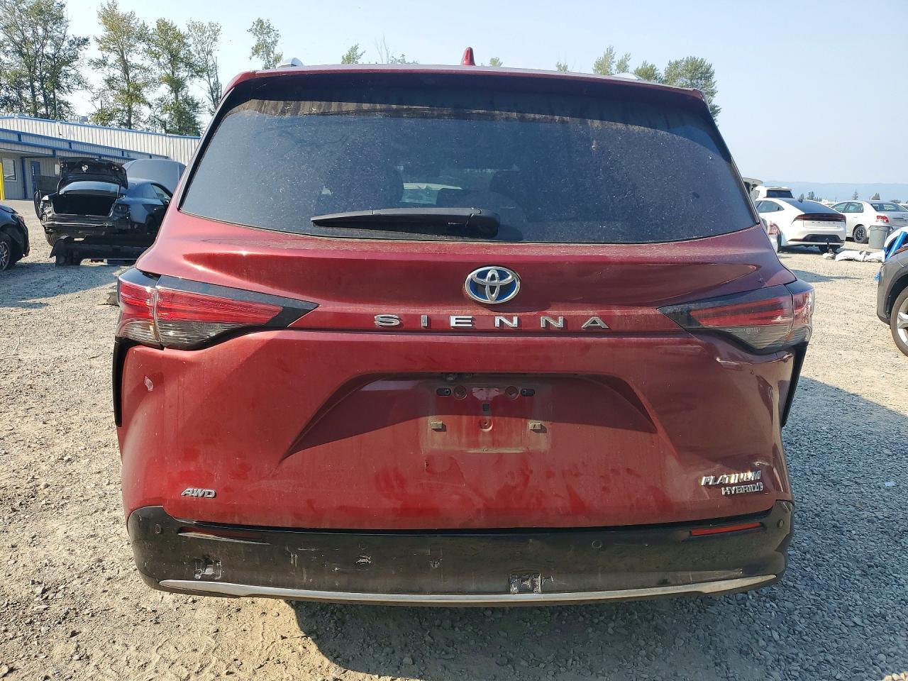 2022 TOYOTA SIENNA PLATINUM 7-PASSENGER — Фото 6 из 14