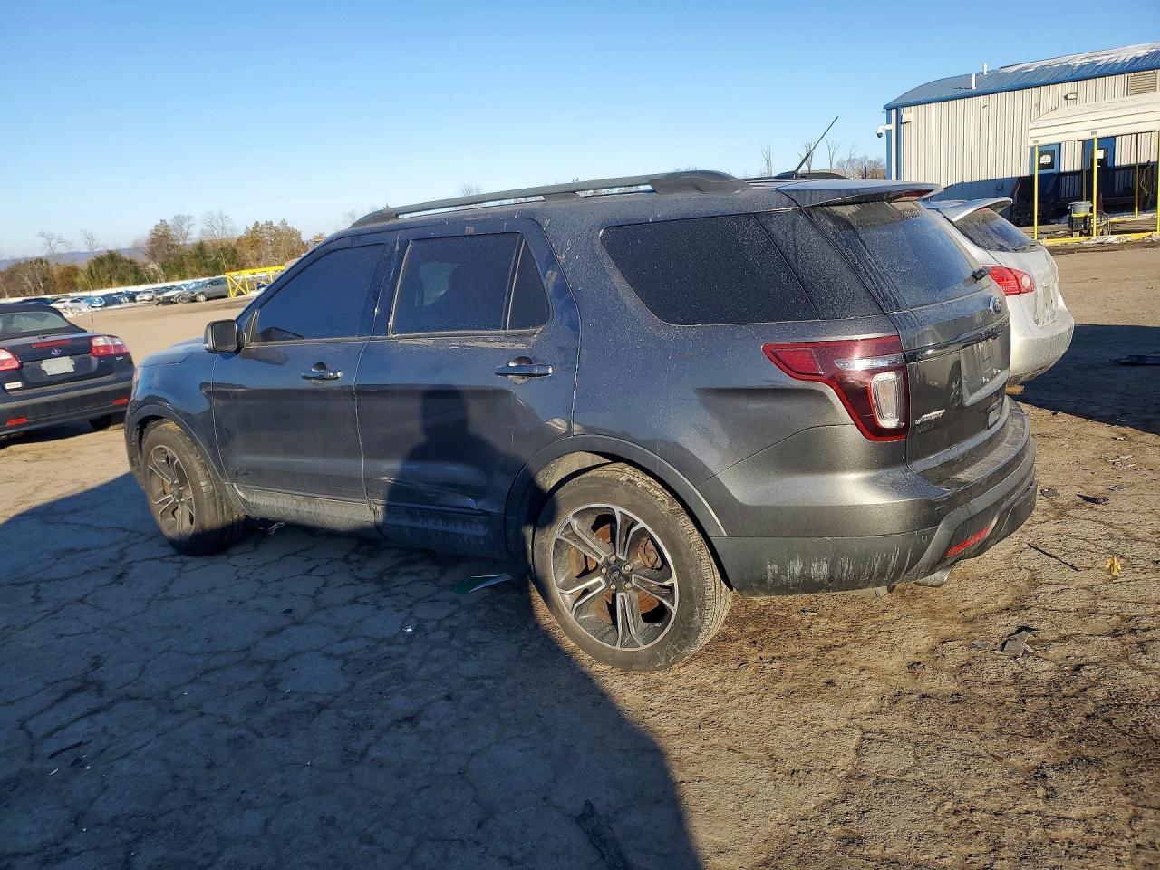 2015 FORD EXPLORER SPORT — Фото 2 из 12