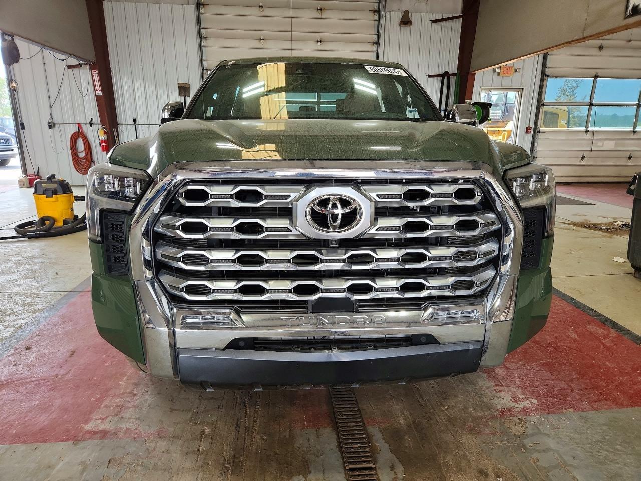 2022 TOYOTA TUNDRA 1794 EDITION — Фото 5 из 12