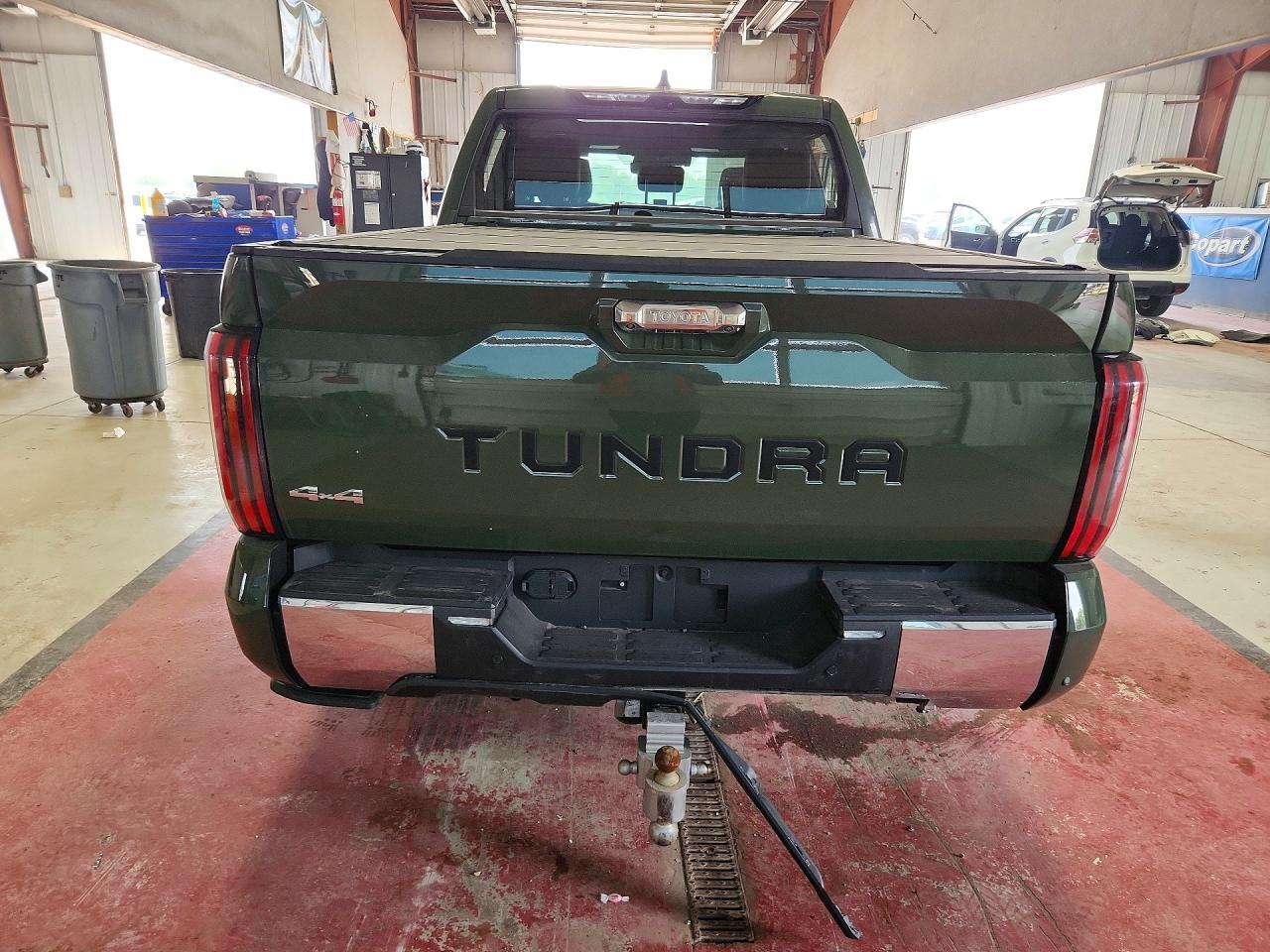 2022 TOYOTA TUNDRA 1794 EDITION — Фото 6 из 12