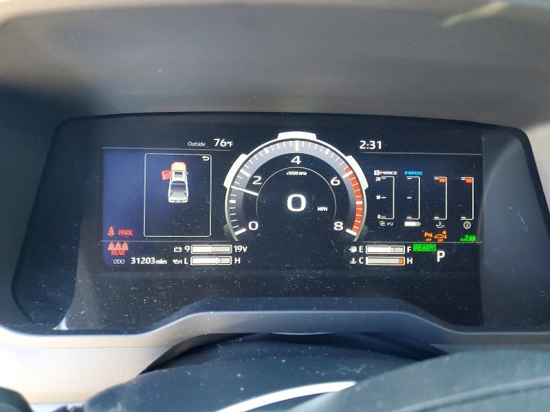 2022 TOYOTA TUNDRA PLATINUM HV — Фото 9 из 13