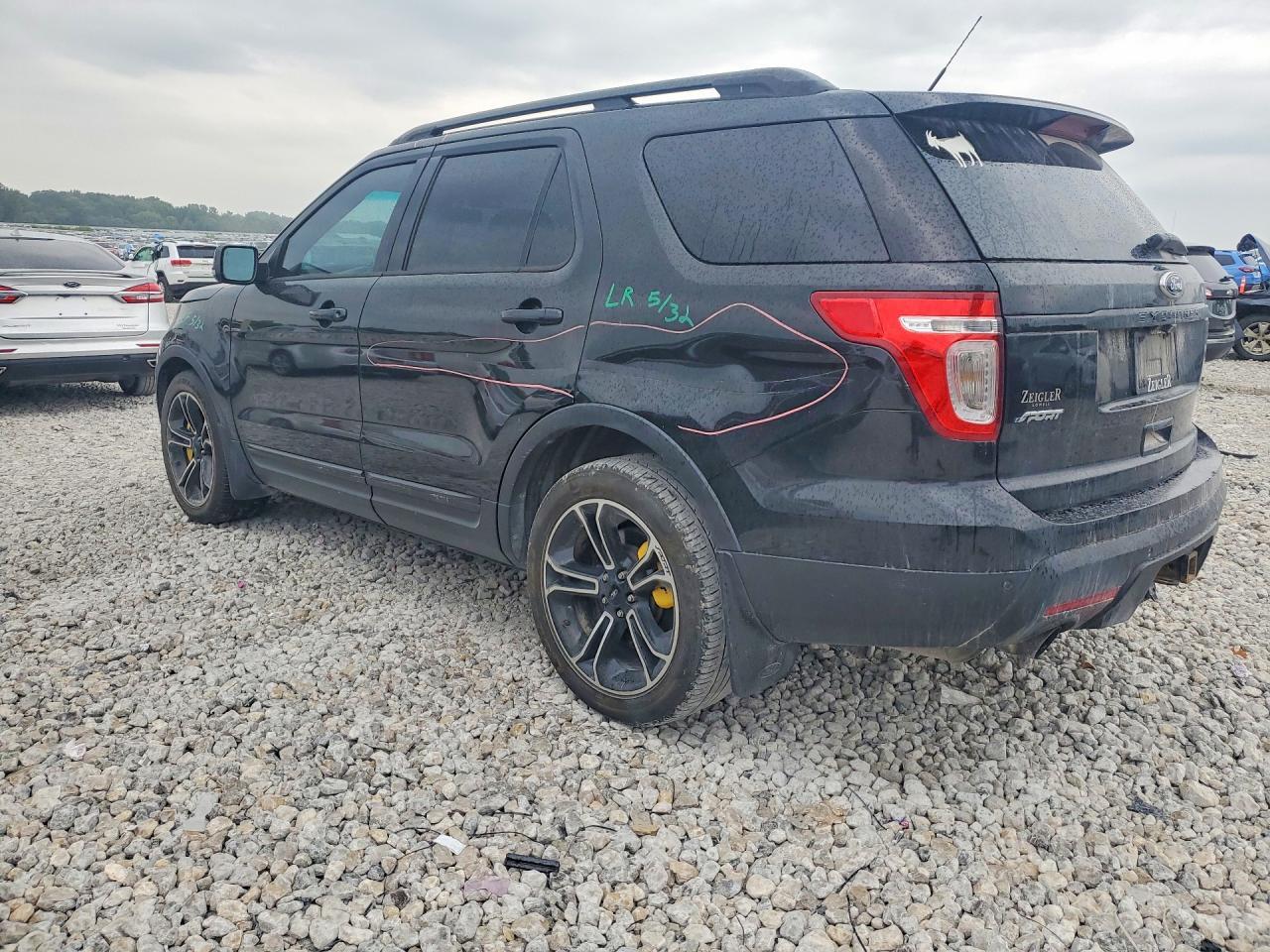 2015 FORD EXPLORER SPORT — Фото 2 из 13