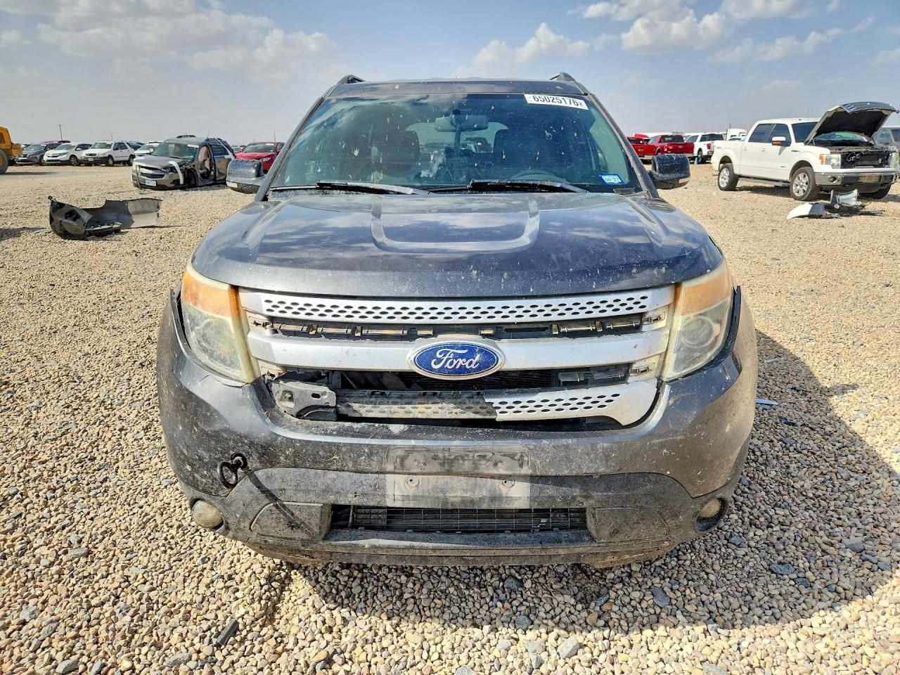 2015 FORD EXPLORER XLT — Фото 5 из 13