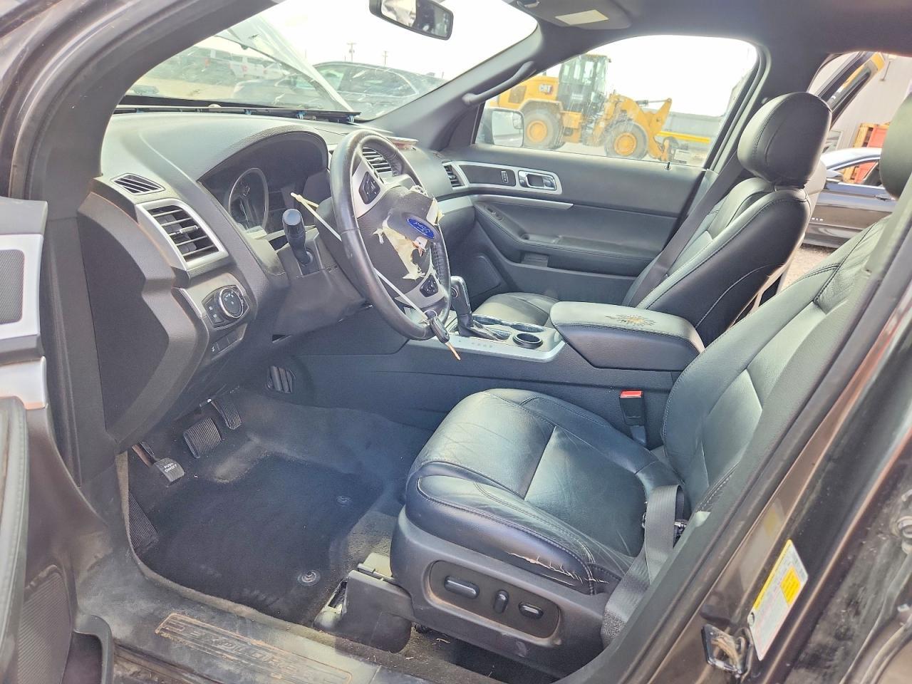 2015 FORD EXPLORER XLT — Фото 7 из 13