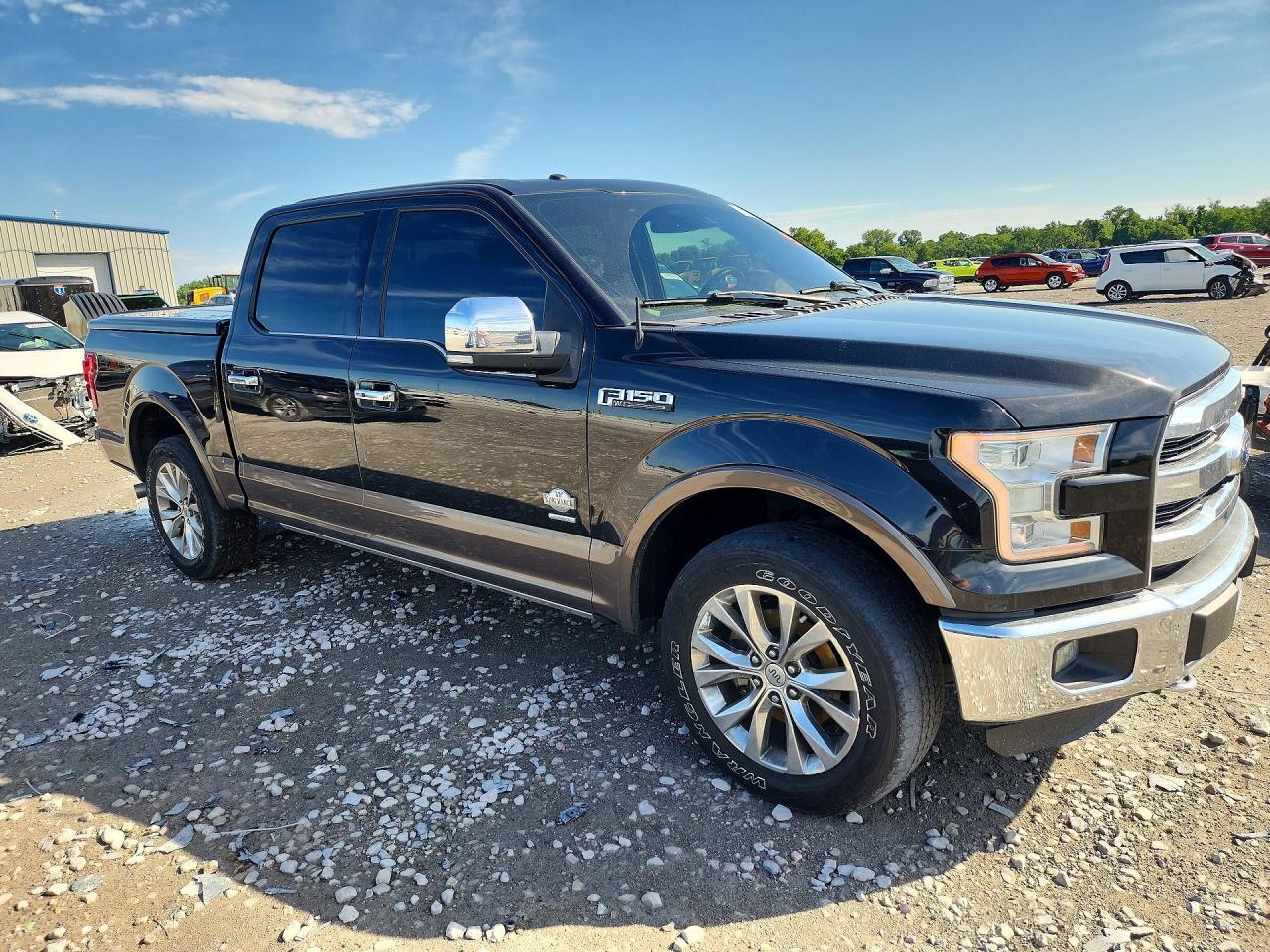 1FTEW1EG0FFC61764 2015 FORD F150 photo no. 4