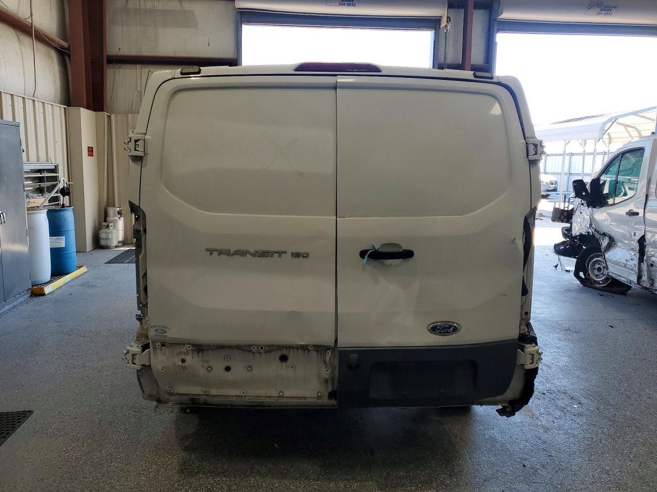 2018 FORD TRANSIT T-150 — Фото 6 из 13