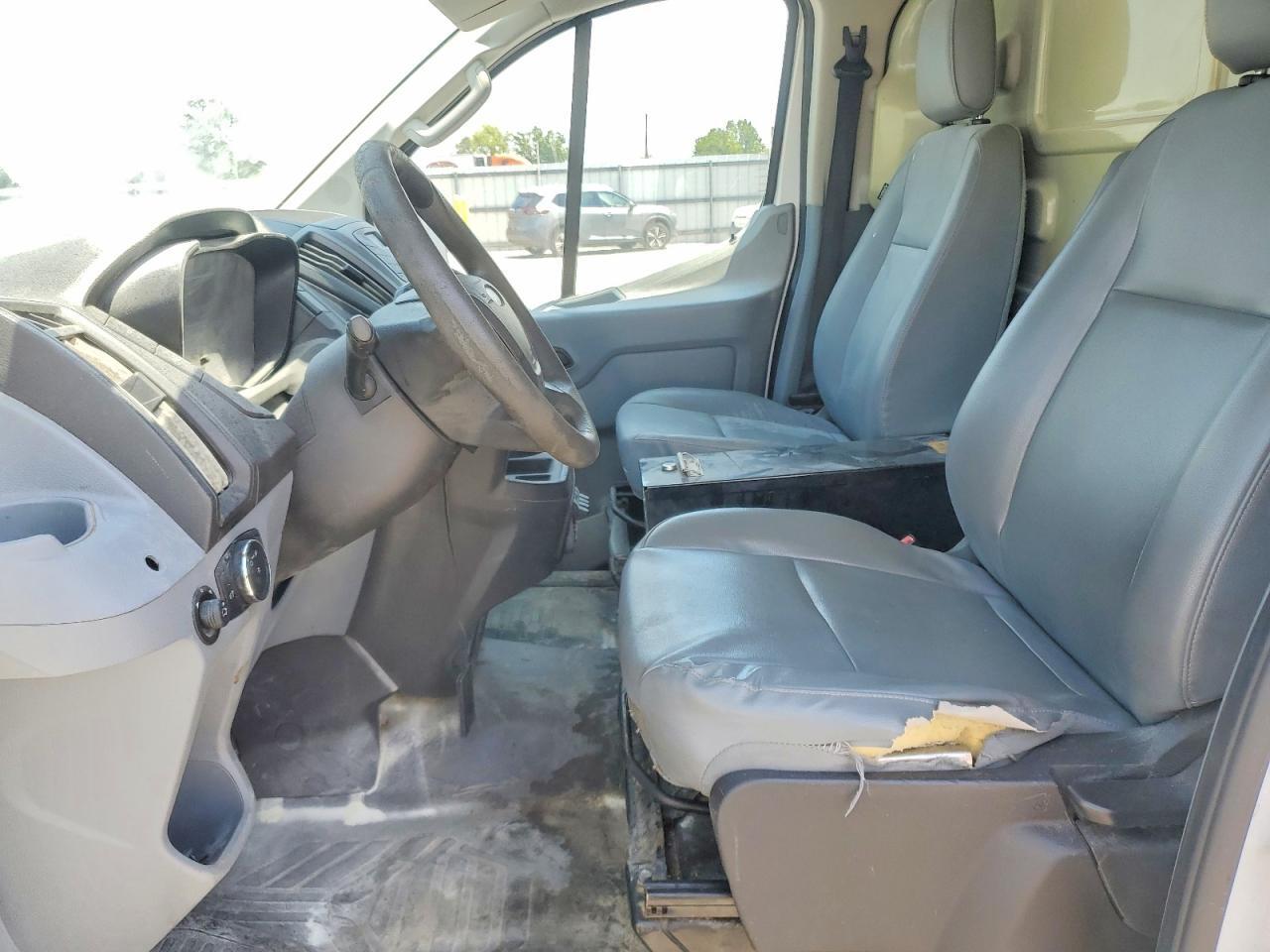 2018 FORD TRANSIT T-150 — Фото 7 из 13