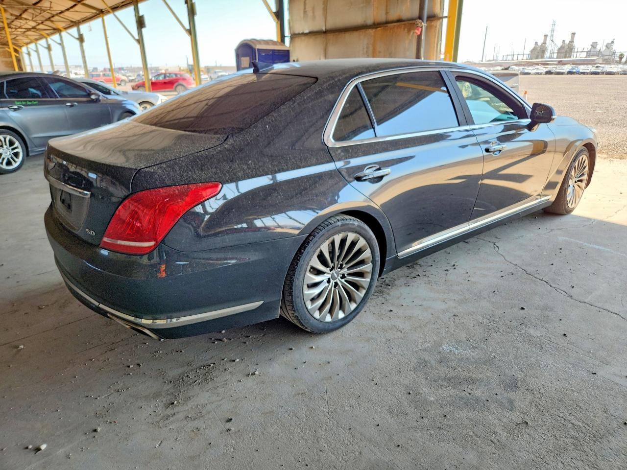 2018 GENESIS G90 ULTIMATE — Фото 3 из 12