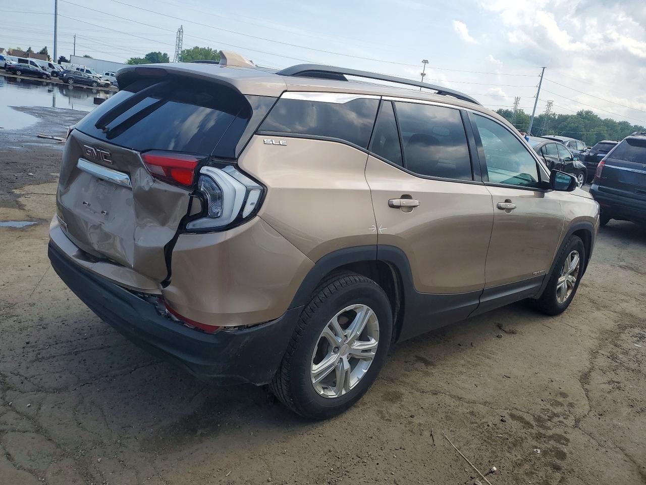 2018 GMC TERRAIN SLE — Фото 3 из 13