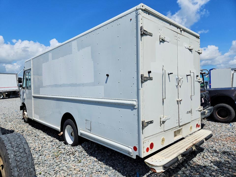 2015 FORD F59 DELIVERY TRUCK — Фото 2 из 12