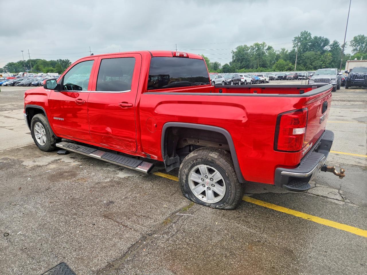 2018 GMC SIERRA K1500 SLE — Фото 2 из 12