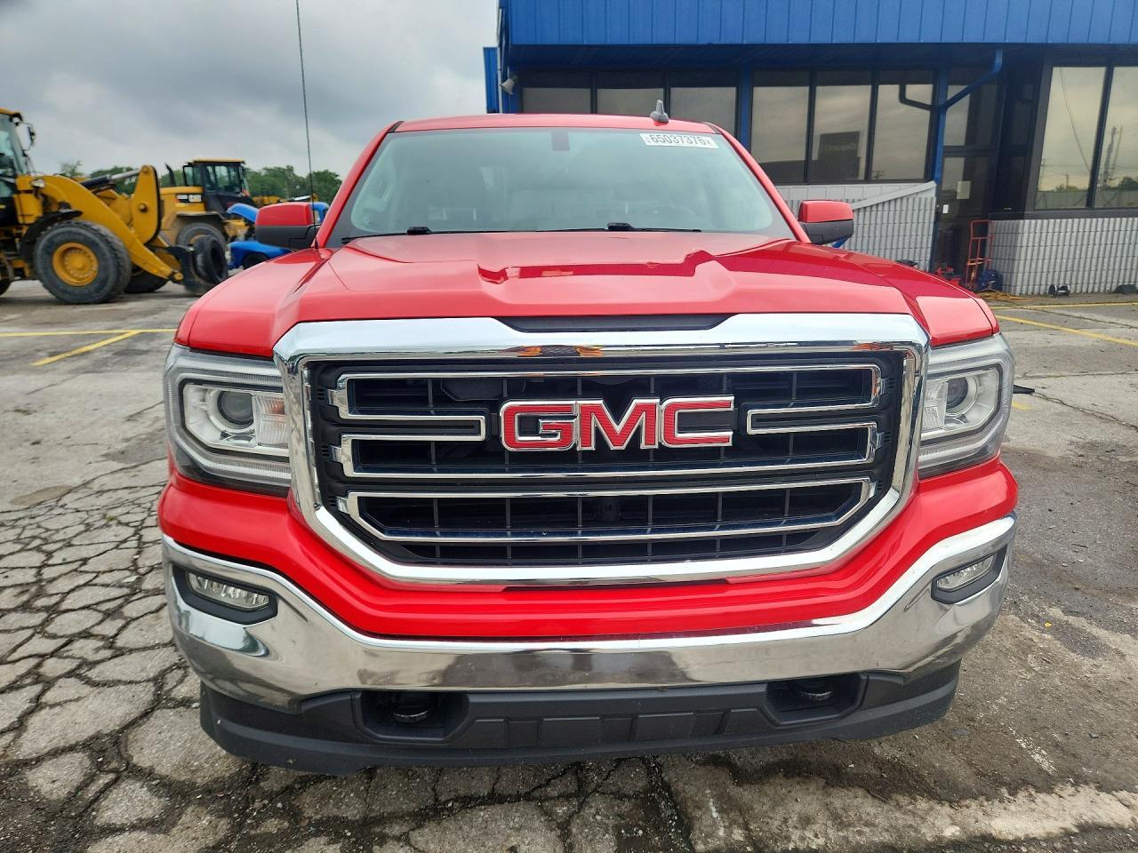 2018 GMC SIERRA K1500 SLE — Фото 5 из 12