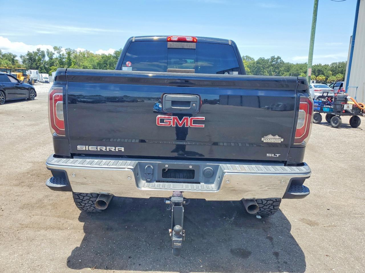 2018 GMC SIERRA K1500 SLT — Фото 6 из 12