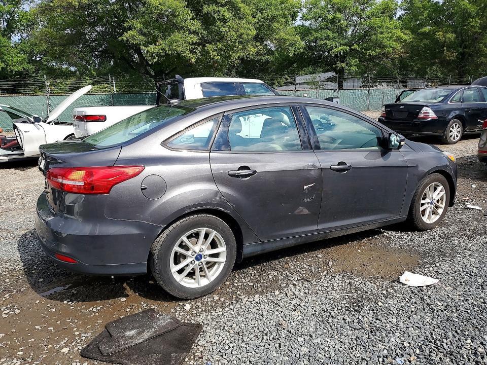 2015 FORD FOCUS SE — Фото 3 из 12